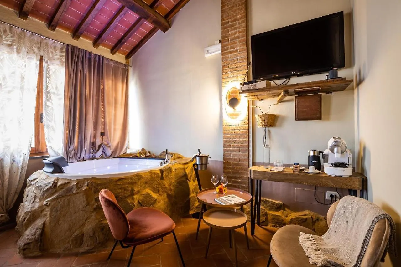 Esperienze alla Ripadoro Chianni Hotel