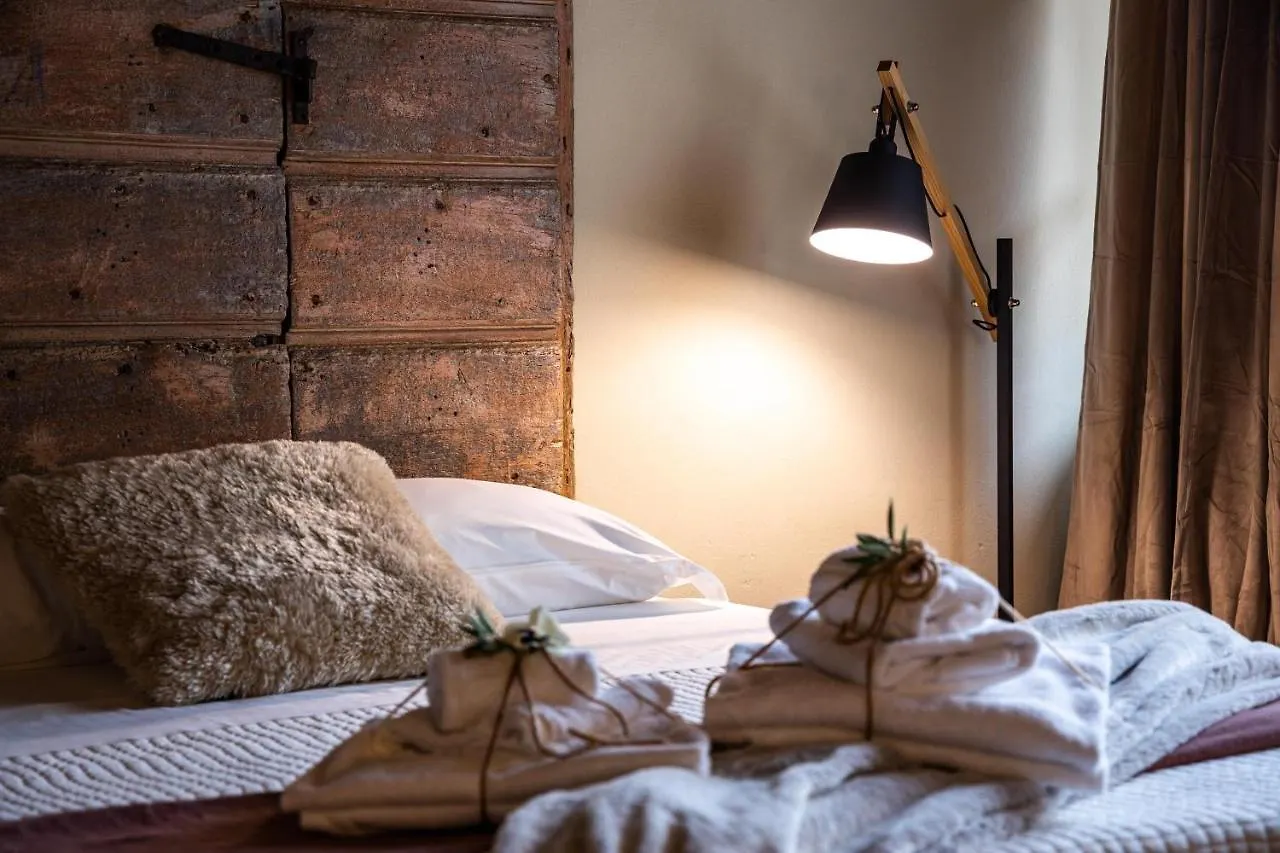 Hotel Esperienze Alla Ripadoro Chianni Italy